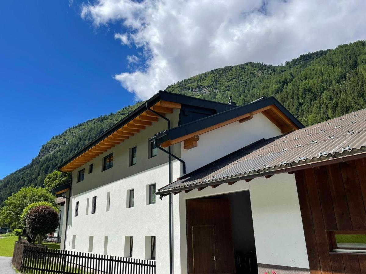 Apart Luibisblick Sankt Leonhard im Pitztal Exterior photo