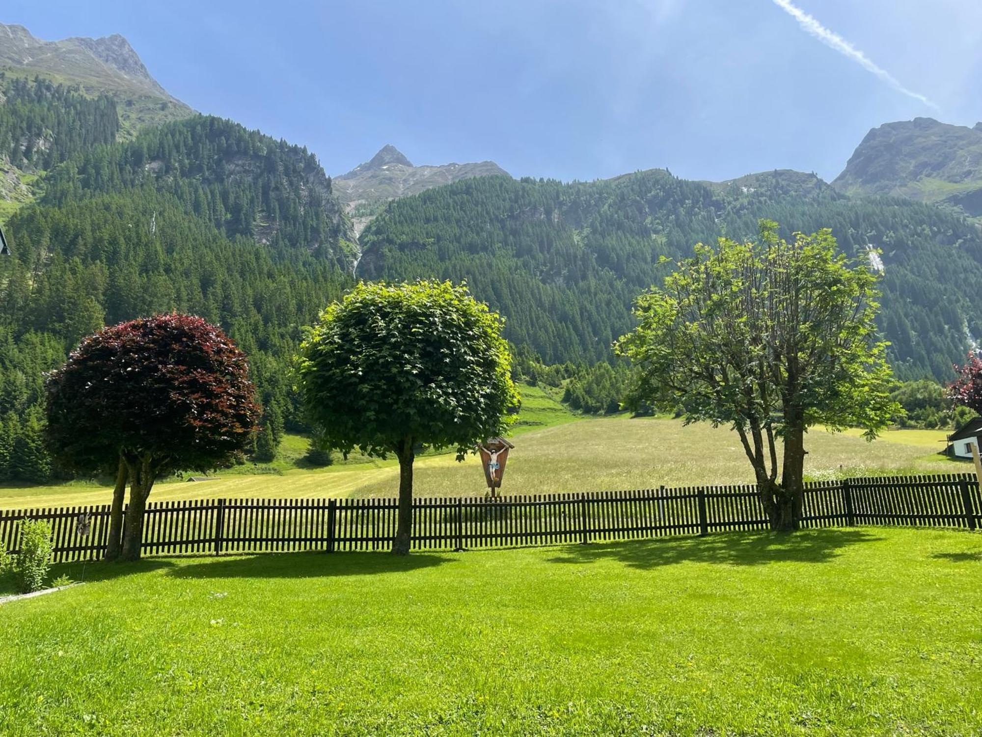 Apart Luibisblick Sankt Leonhard im Pitztal Exterior photo
