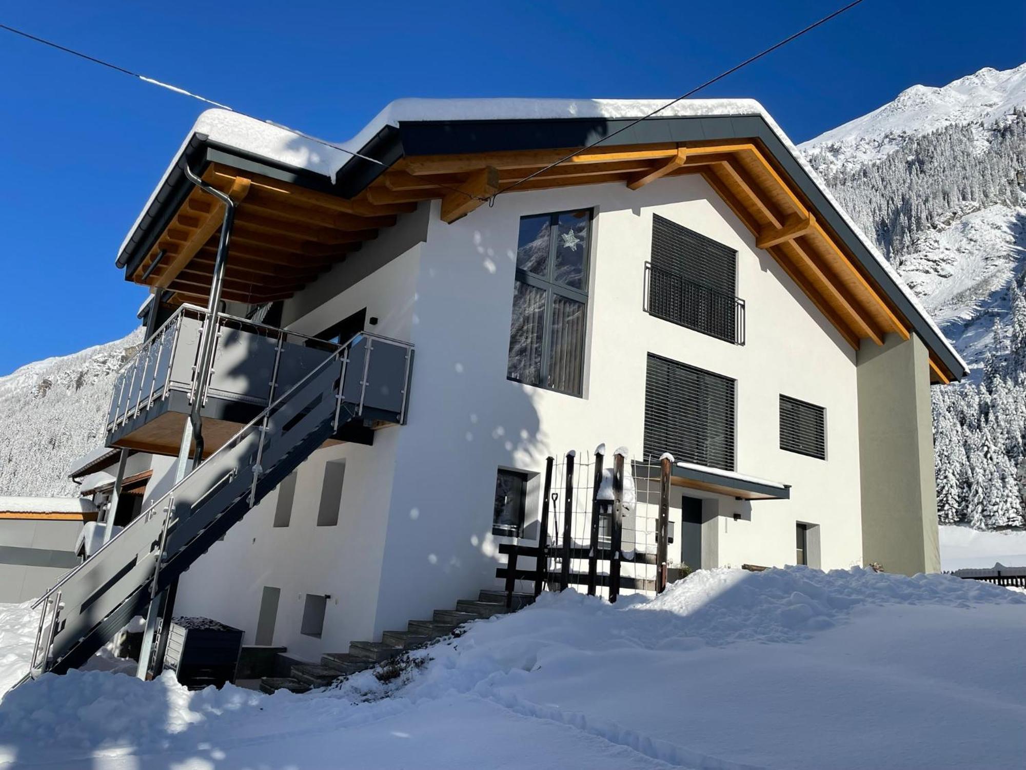 Apart Luibisblick Sankt Leonhard im Pitztal Exterior photo